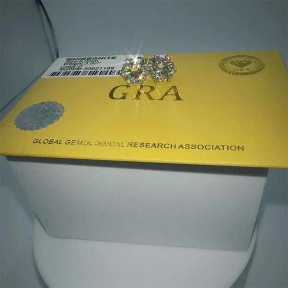 3 CT Moissanite Stud Earrings Silver Round Cut Lab-Created - Picture 2 of 6